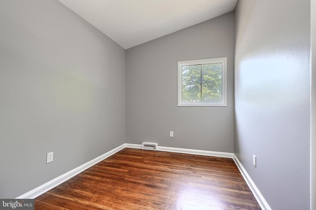 6901 CHIPPEWA DR, Baltimore, MD 21209