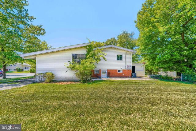 6901 CHIPPEWA DR, Baltimore, MD 21209