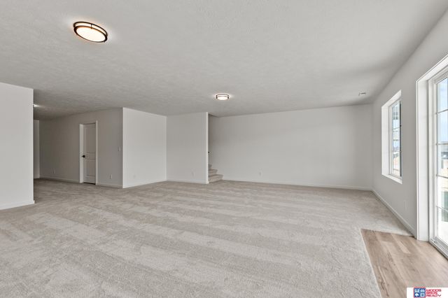 1145 S 9th Avenue, Ashland, NE 68003