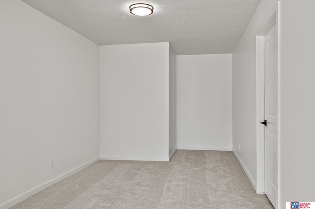 1145 S 9th Avenue, Ashland, NE 68003