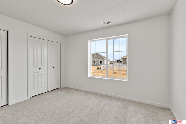 1145 S 9th Avenue, Ashland, NE 68003