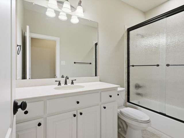 8415 Canyon Crossing, Lantana, TX 76226