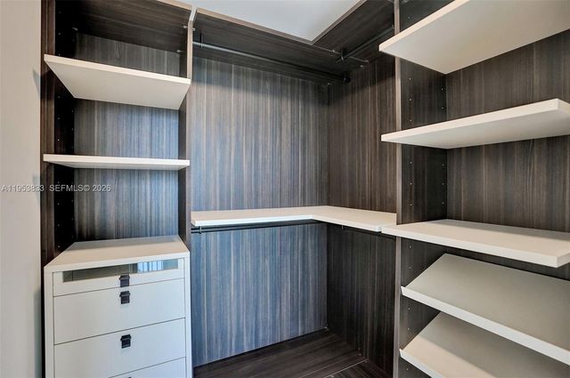 301 Altara Ave 831, Coral Gables, FL 33146