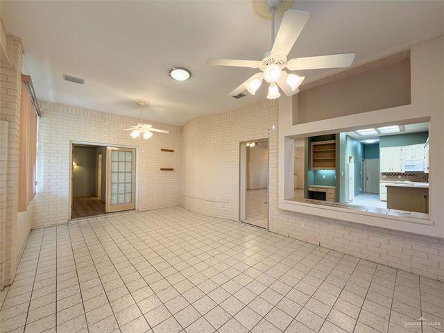 249 Diana Drive, Alamo, TX 78516