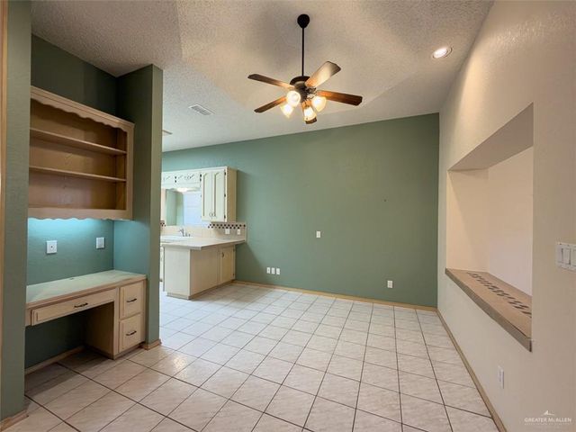 249 Diana Drive, Alamo, TX 78516