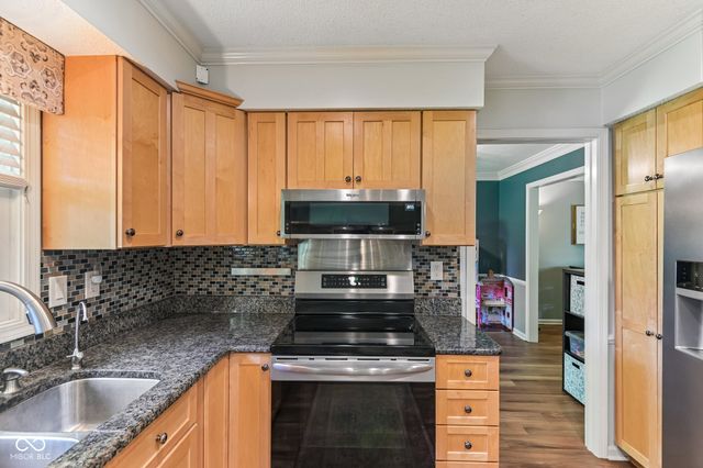348 Haldale Drive, Carmel, IN 46032
