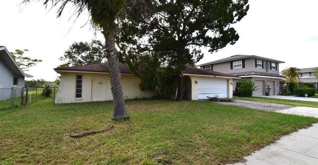 704 LEMONWOOD DRIVE, Oldsmar, FL 34677