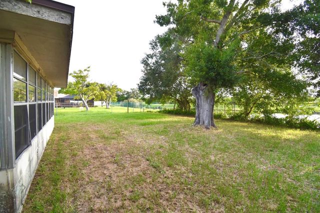 704 LEMONWOOD DRIVE, Oldsmar, FL 34677