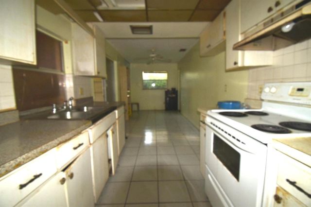 704 LEMONWOOD DRIVE, Oldsmar, FL 34677