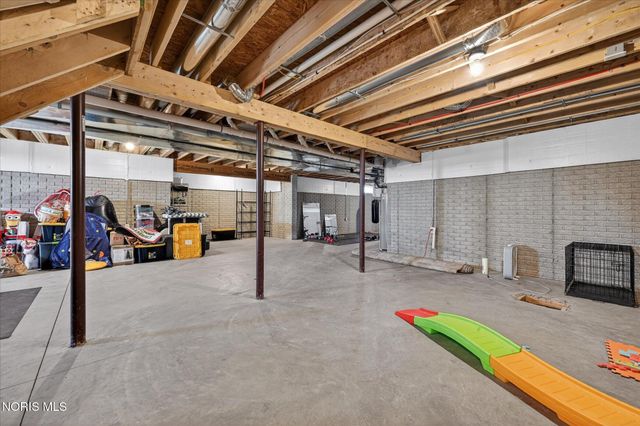 14917 County Road 6, Metamora, OH 43540