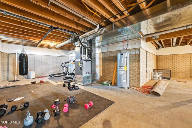 14917 County Road 6, Metamora, OH 43540