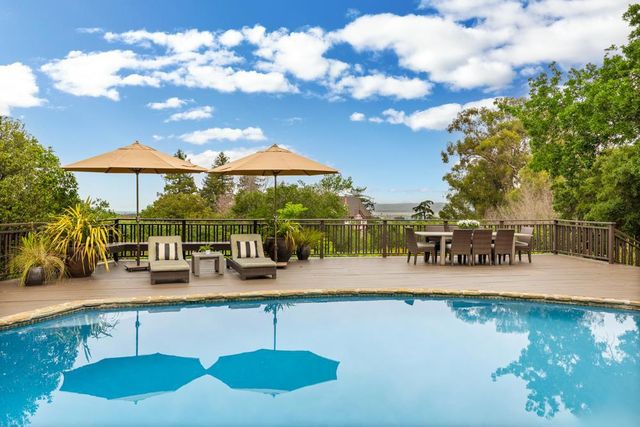 24855 Prospect Avenue, Los Altos Hills, CA 94022