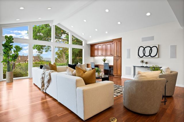 24855 Prospect Avenue, Los Altos Hills, CA 94022