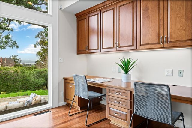 24855 Prospect Avenue, Los Altos Hills, CA 94022