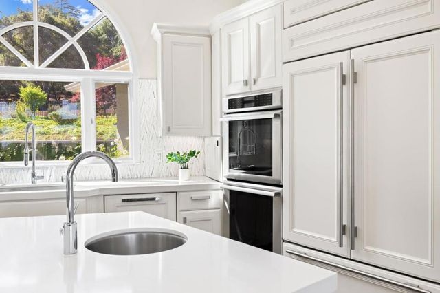 24855 Prospect Avenue, Los Altos Hills, CA 94022