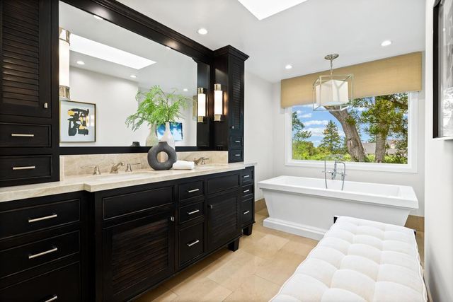 24855 Prospect Avenue, Los Altos Hills, CA 94022