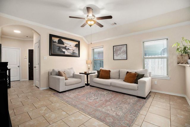 6855 Dogwood Cliff Lane, Dickinson, TX 77539