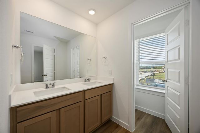 7806 Stone Orchard Drive, Houston, TX 77040