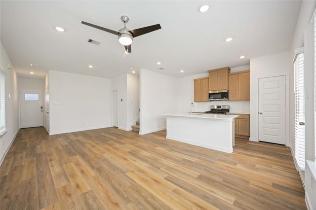 7806 Stone Orchard Drive, Houston, TX 77040
