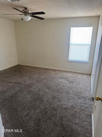 11205 WHITEY FORD Street, El Paso, TX 79934