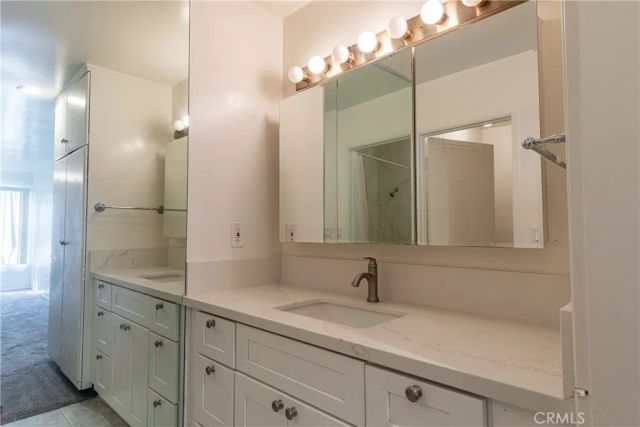 1040 W MacArthur Boulevard 66, Santa Ana, CA 92707