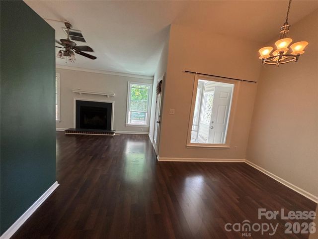 430 Queens Road 632, Charlotte, NC 28207