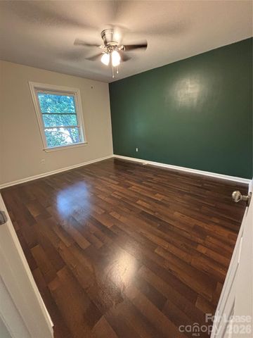 430 Queens Road 632, Charlotte, NC 28207