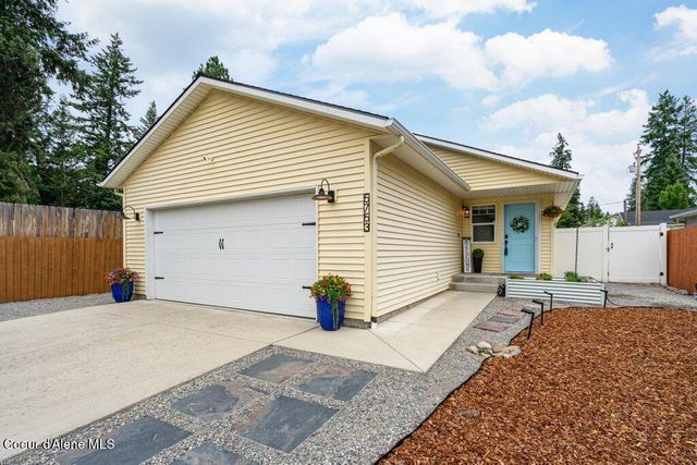 5753 W NEW HAMPSHIRE ST, Spirit Lake, ID 83869