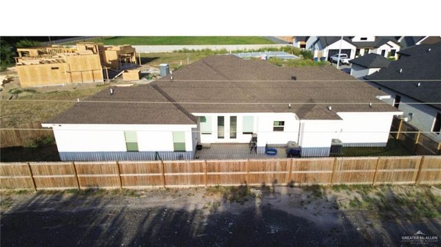 7033 Heliconia Drive, Brownsville, TX 78520