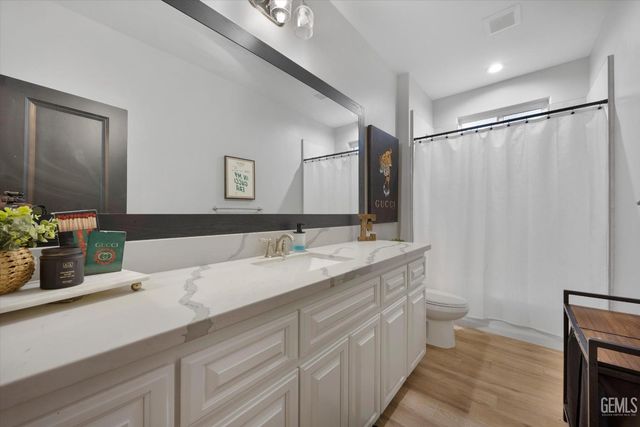 1008 Eckmann Street, Shafter, CA 93263