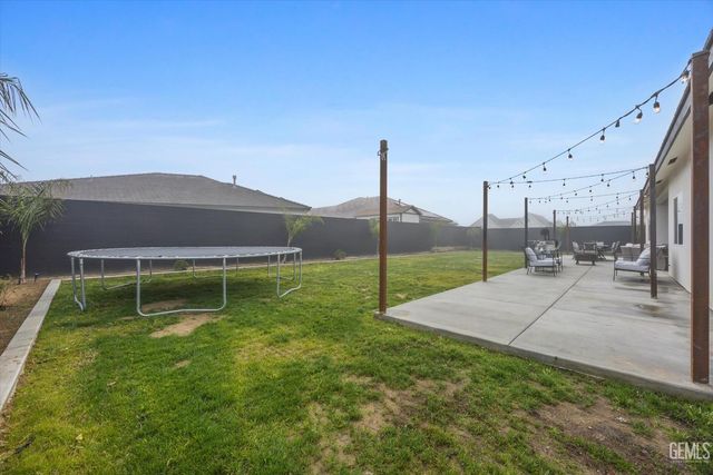 1008 Eckmann Street, Shafter, CA 93263