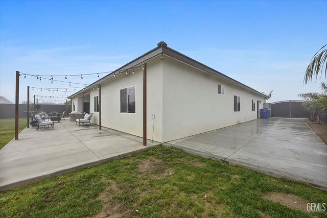 1008 Eckmann Street, Shafter, CA 93263