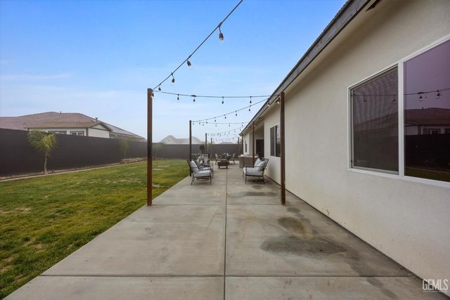 1008 Eckmann Street, Shafter, CA 93263
