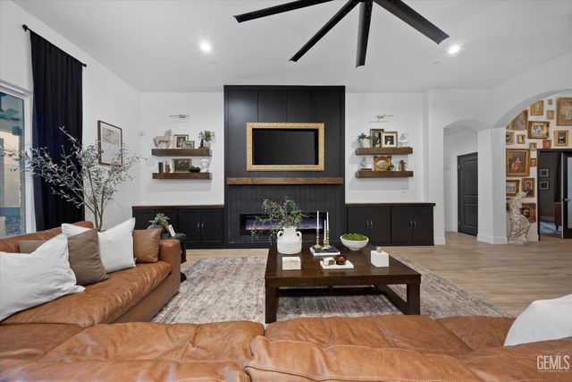 1008 Eckmann Street, Shafter, CA 93263