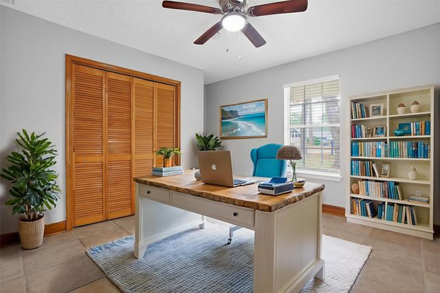 601 Chateau Woods Parkway Drive, Conroe, TX 77385