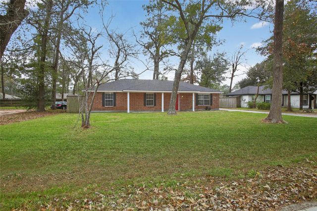 601 Chateau Woods Parkway Drive, Conroe, TX 77385