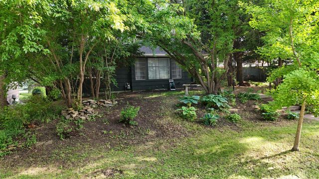 3707 42nd Avenue N, Robbinsdale, MN 55422