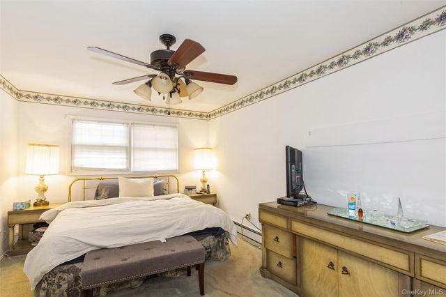 10 Liso Drive, Mount Sinai, NY 11766