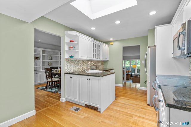 8 Huckleberry Drive South, Norwalk, CT 06850