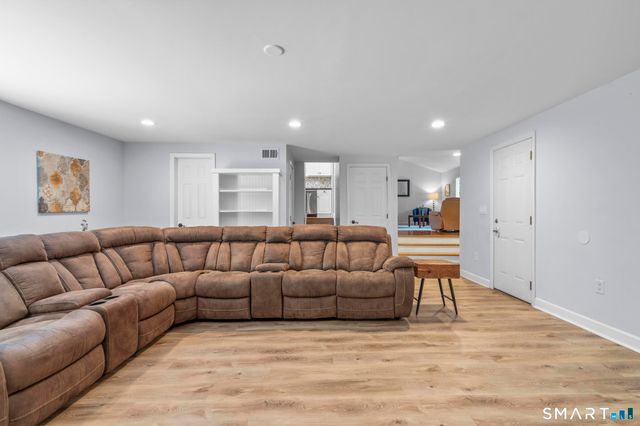 8 Huckleberry Drive South, Norwalk, CT 06850