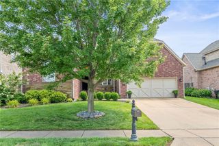 5617 Chadwick Drive, Rogers, AR 72758