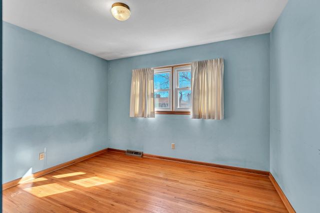 541 N Birch, Valley Center, KS 67147