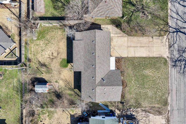 541 N Birch, Valley Center, KS 67147