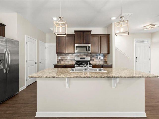 40 Ivey Hollow Circle, Dawsonville, GA 30534