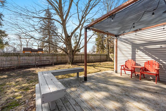 155 Dartmouth Avenue, Holland, MI 49423