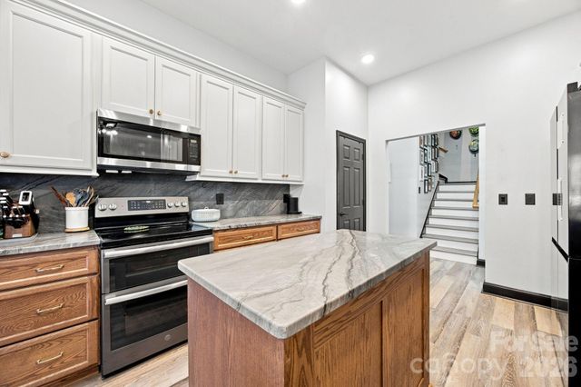 9900 Tufts Drive, Mint Hill, NC 28227