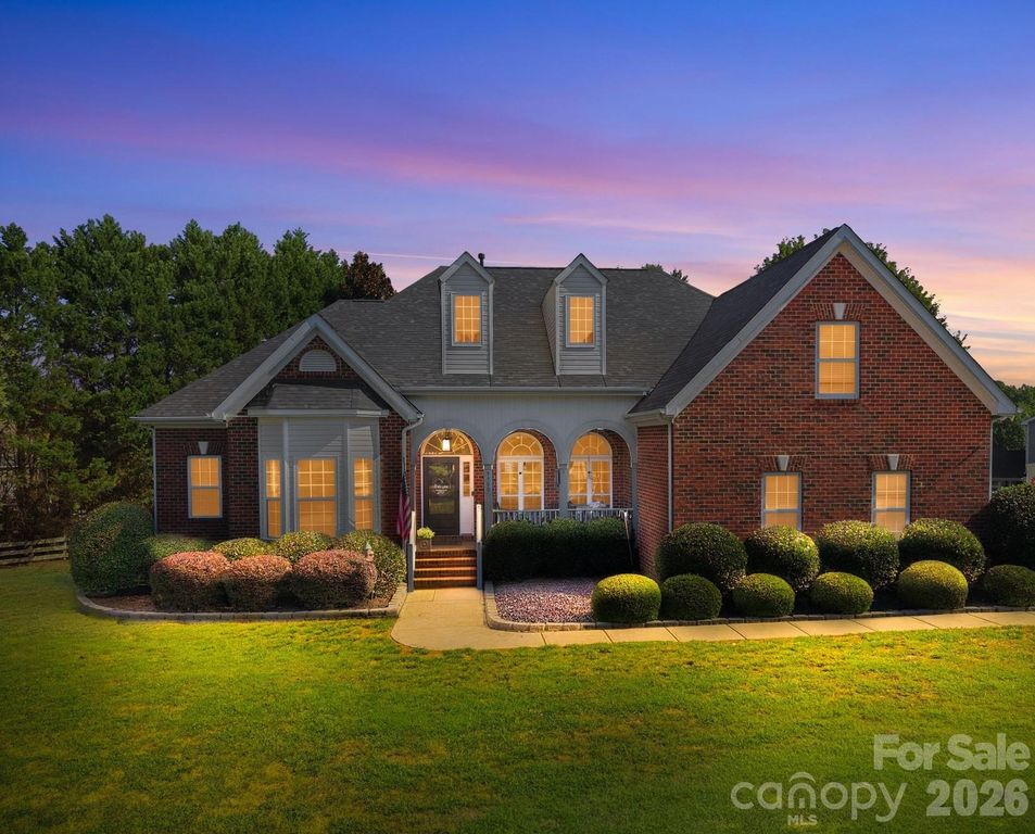 9900 Tufts Drive, Mint Hill, NC 28227