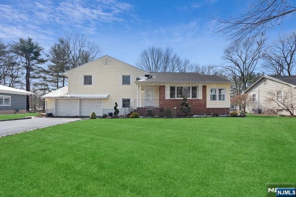 234 Totowa Road, Wayne, NJ 07470