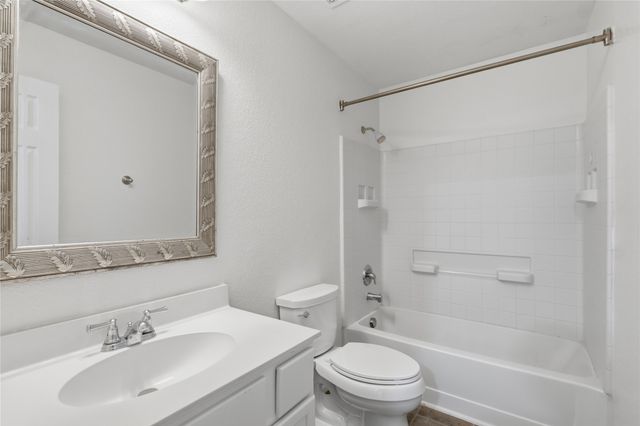 3733 Gannet Drive, Mesquite, TX 75181