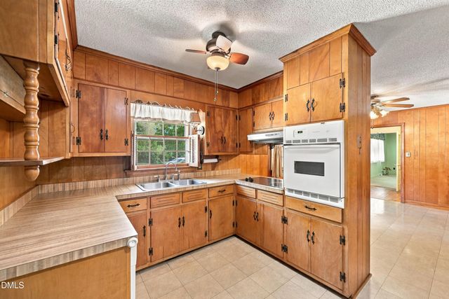 1918 W Front Street, Burlington, NC 27215